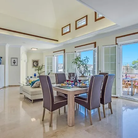 Leonardo פוארטו דה סנטיאגו