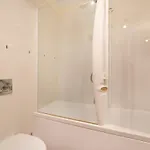 Leonardo Villa *