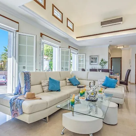 Leonardo * Puerto de Santiago (Tenerife)