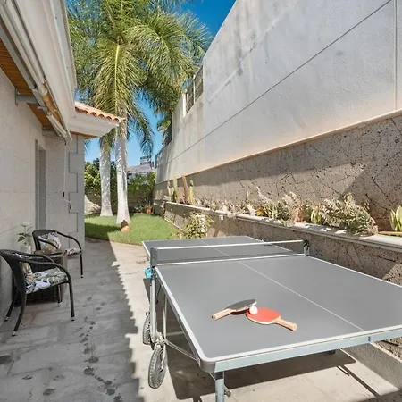 Leonardo Villa Puerto de Santiago (Tenerife)